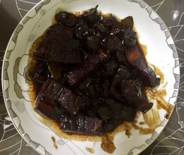 海参红烧肉的做法