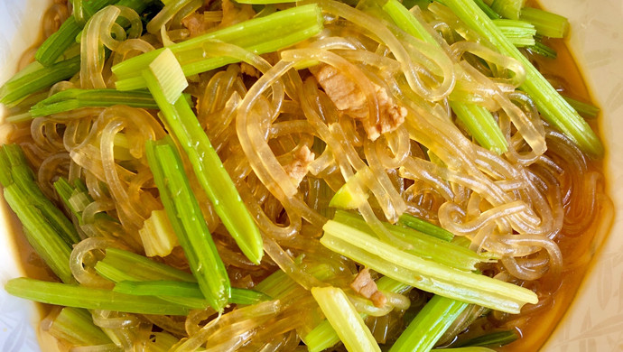 芹菜炒粉条
