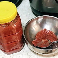 鸡蛋炒虾酱的做法图解1