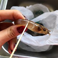 蒜蓉粉丝虾的做法图解1