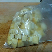 之香蕉蛇果冰淇淋#美的原汁机mojito#的做法图解4