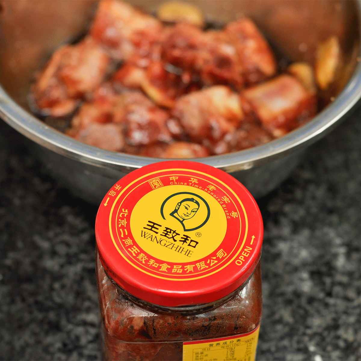 腐乳蒸排骨的做法图解1