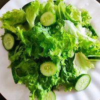 #奇妙烘焙屋#蔬菜虾仁沙拉的做法图解4