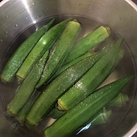 麻酱秋葵（凉拌）的做法图解1