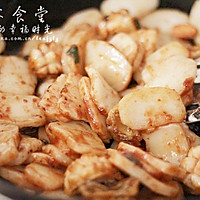 有趣的混搭--鲍鱼炒年糕的做法图解5