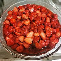 酸甜可口的草莓酱☺️的做法图解3