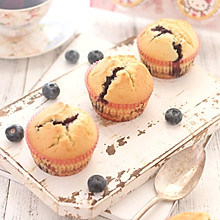 蓝莓椰香蛋糕