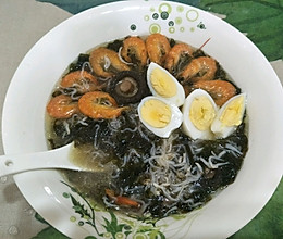 银鱼虾干紫菜煮粉的做法