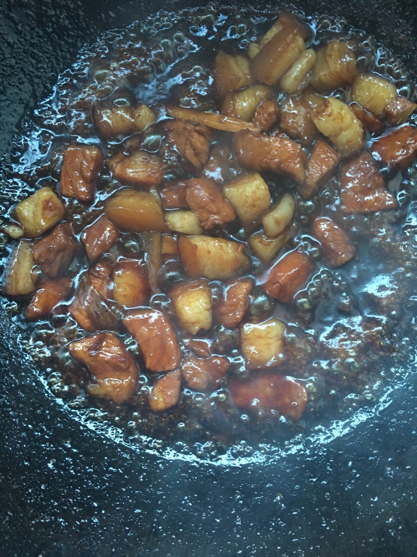 入口即化的酸甜红烧肉的做法图解7