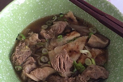 牛肉罩饼
