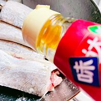 #刘畊宏女孩减脂饮食#减脂干煎醋带鱼的做法图解3