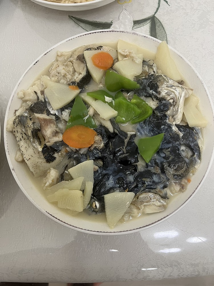 拆烩鱼头的做法