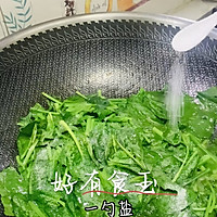 #来诺辉京东 解锁“胃”来资产#猪油拌菠菜，好吃得很的做法图解7