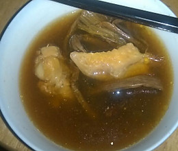 电饭锅茶菇鸡汤的做法