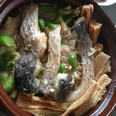 草鱼腐竹煲
