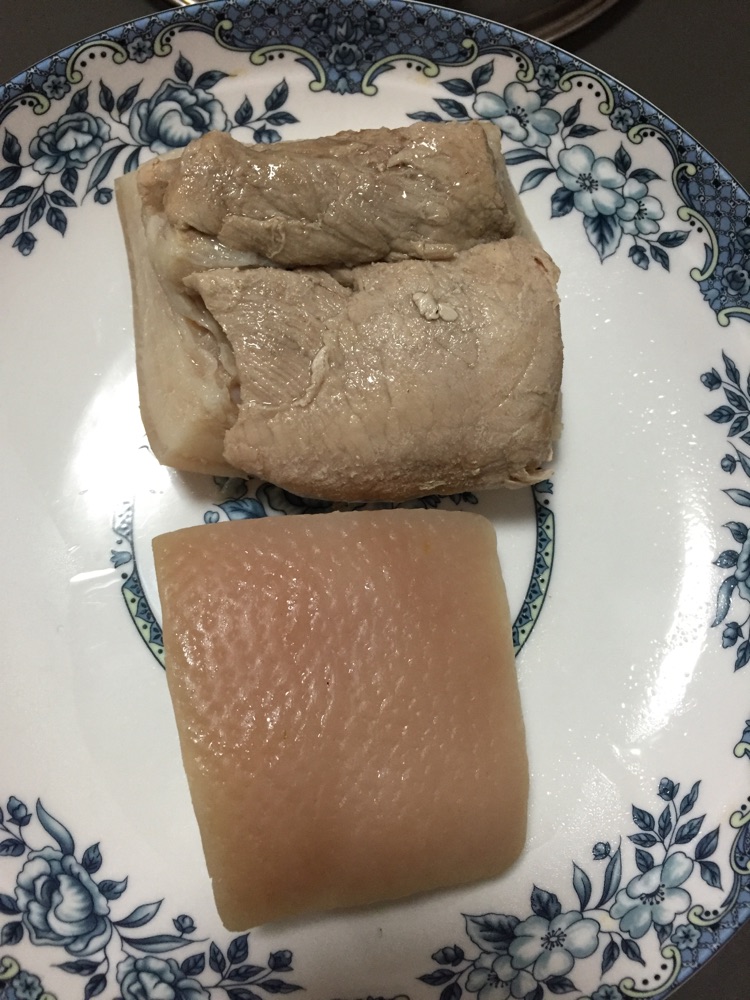 梅菜扣肉-非油炸好吃不腻又入味的做法图解3