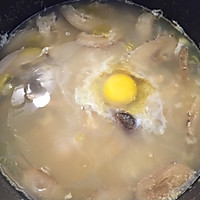 电饭煲版香菇鸡肉粥的做法图解5