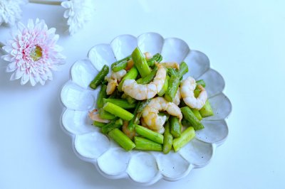 芦笋炒虾仁