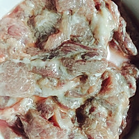 蘑菇炒肉的做法图解4