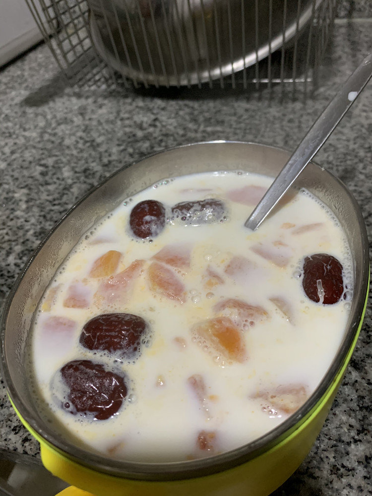 红枣牛奶木瓜的做法