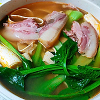 #暖冬酱在手，嗨吃部队锅#简单美味减脂又美容的小火锅的做法图解4