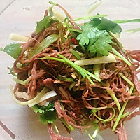 手撕牛肉的做法图解1
