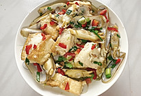 #中秋节还可以这么过# 豆腐焖蛏子的做法