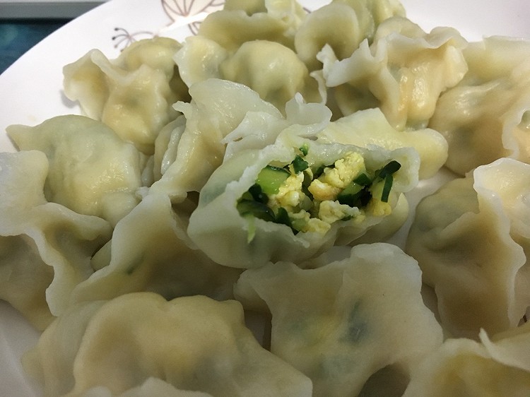 黄瓜鸡蛋水饺的做法