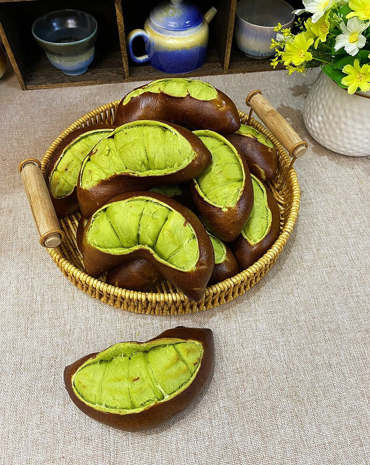 豌豆荚碱水面包—超萌可爱，好吃又好玩！的做法