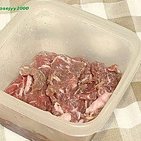 #春日尝鲜#丝瓜炒牛肉的做法图解3