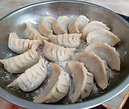香菇猪肉饺子的做法