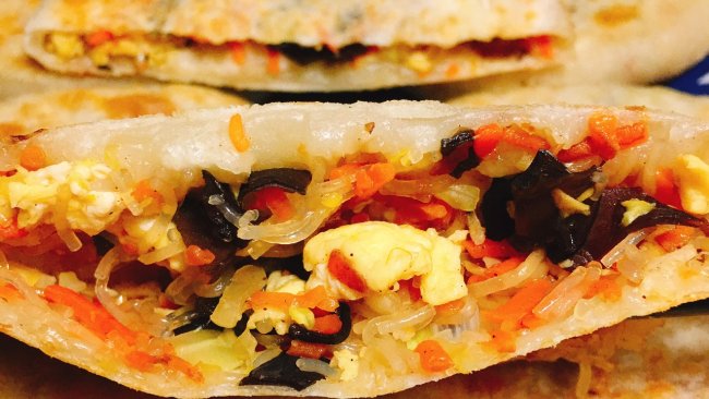 鸡蛋虾皮蔬菜馅饼的做法