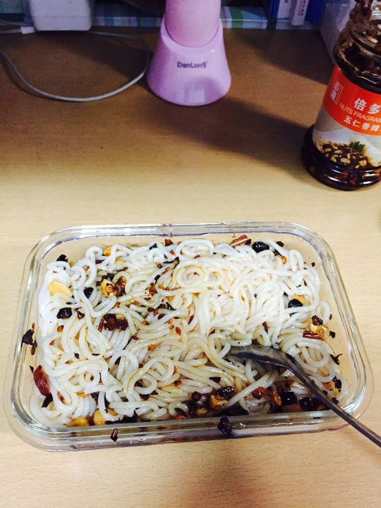 酱米粉的做法