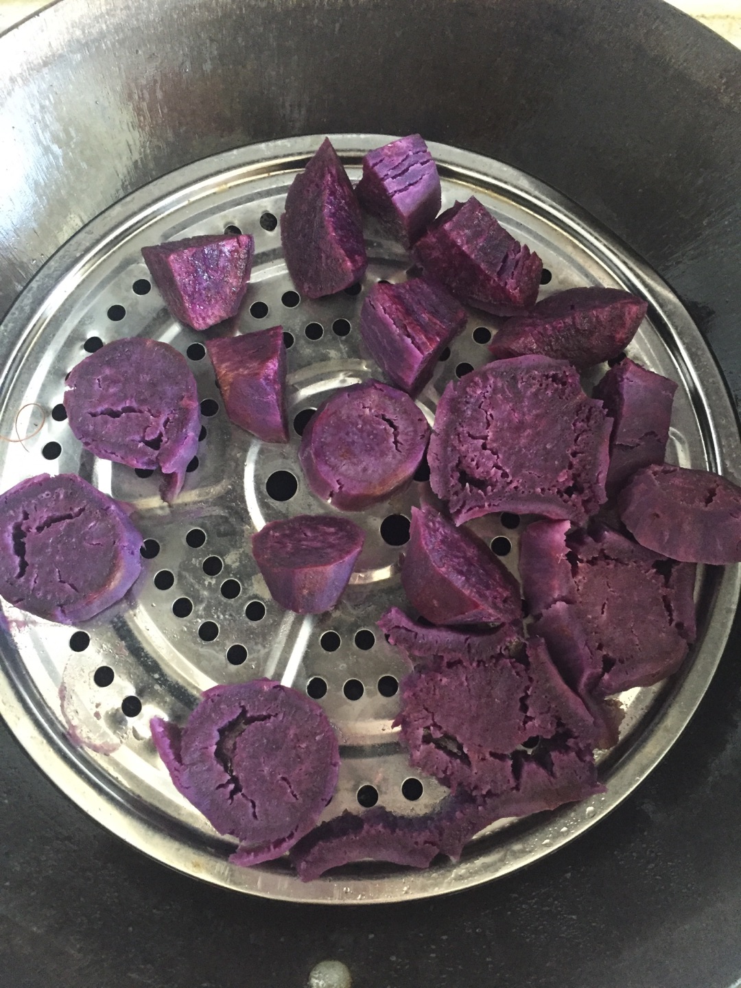 紫薯糯米丸子,紫薯糯米丸子的家常做法 - 美食杰紫薯糯米丸子做法大全