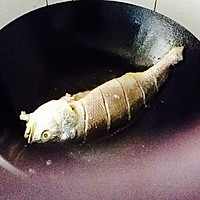 茄汁大黄鱼的做法图解3