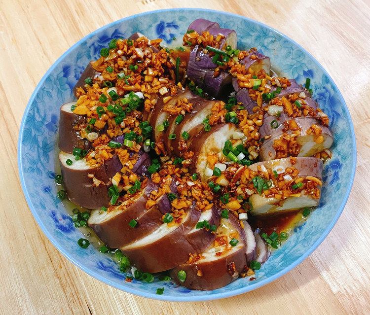 油淋茄子的做法