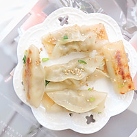 锅贴的做法图解19