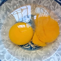 山茶油冰糖炖鸭蛋的做法图解1