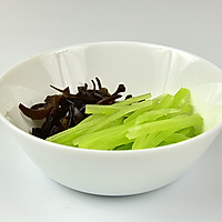 鱼香肉丝#美的微波炉菜谱#的做法图解3