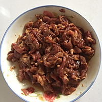 洋葱炒肉片的做法图解2