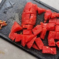#在夏日饮饮作乐#西瓜草莓拿铁的做法图解1