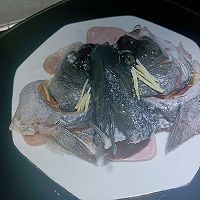 蒸鱼头的做法图解2