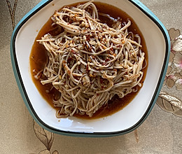 红油金针菇的做法