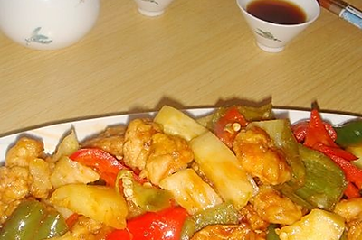 菠萝咕噜虾仁