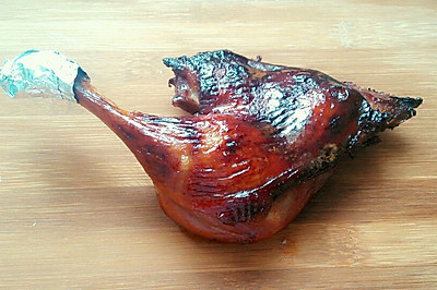 烤肉系列_蜜汁烤鸭腿