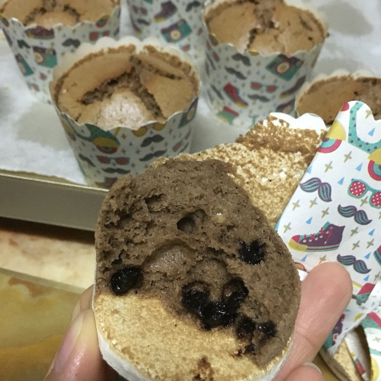 巧克力纸杯蛋糕的做法