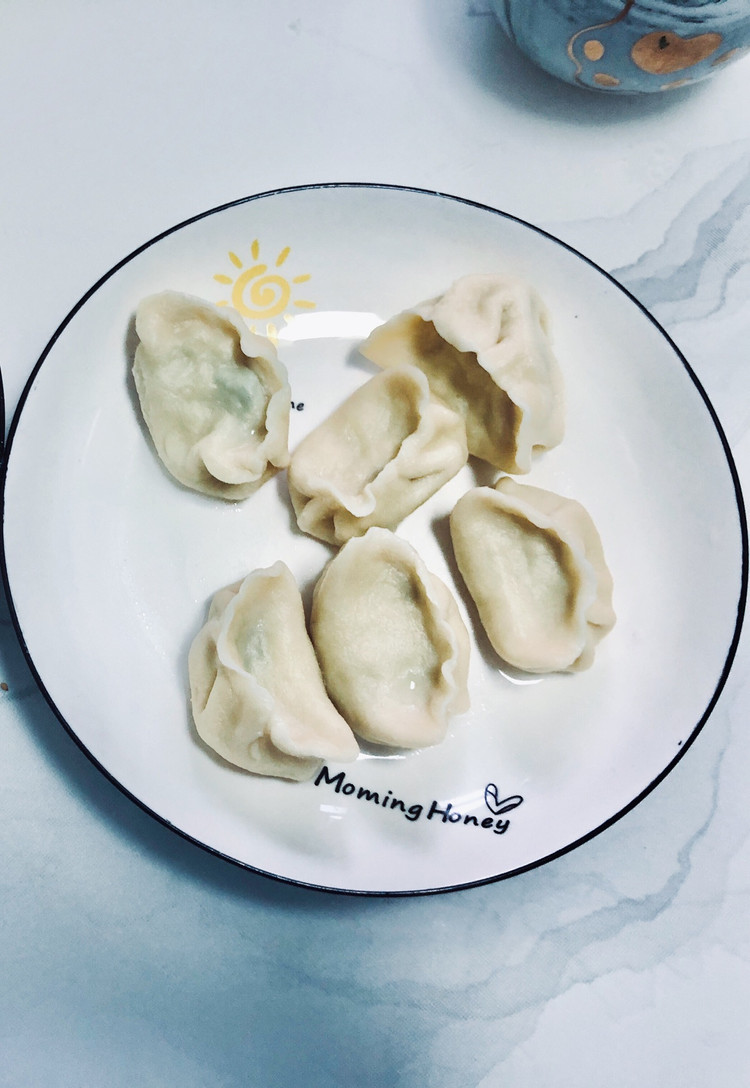 角瓜清蒸猪肉罐头饺子的做法