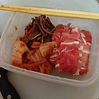 泡菜肥牛炒饭的做法图解2