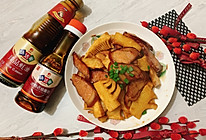 蚝油腊肉炒冬笋，鲜味熏味不冲突的做法