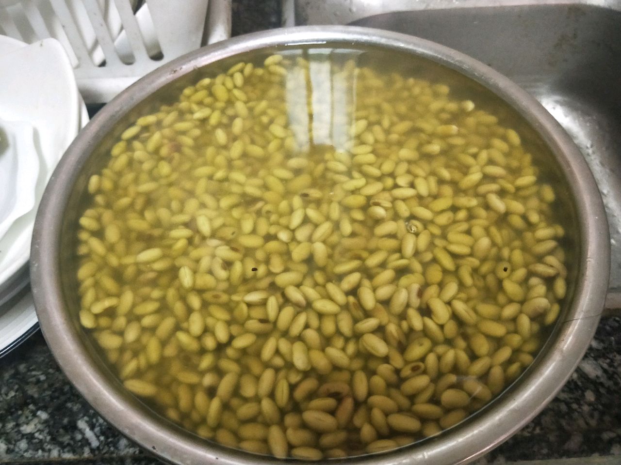 炸黄豆怎么做_炸黄豆的做法_豆果美食